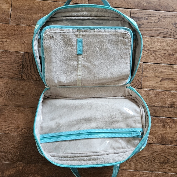 STELLA & DOT | zip jewelry travel luggage case - Picture 10 of 16